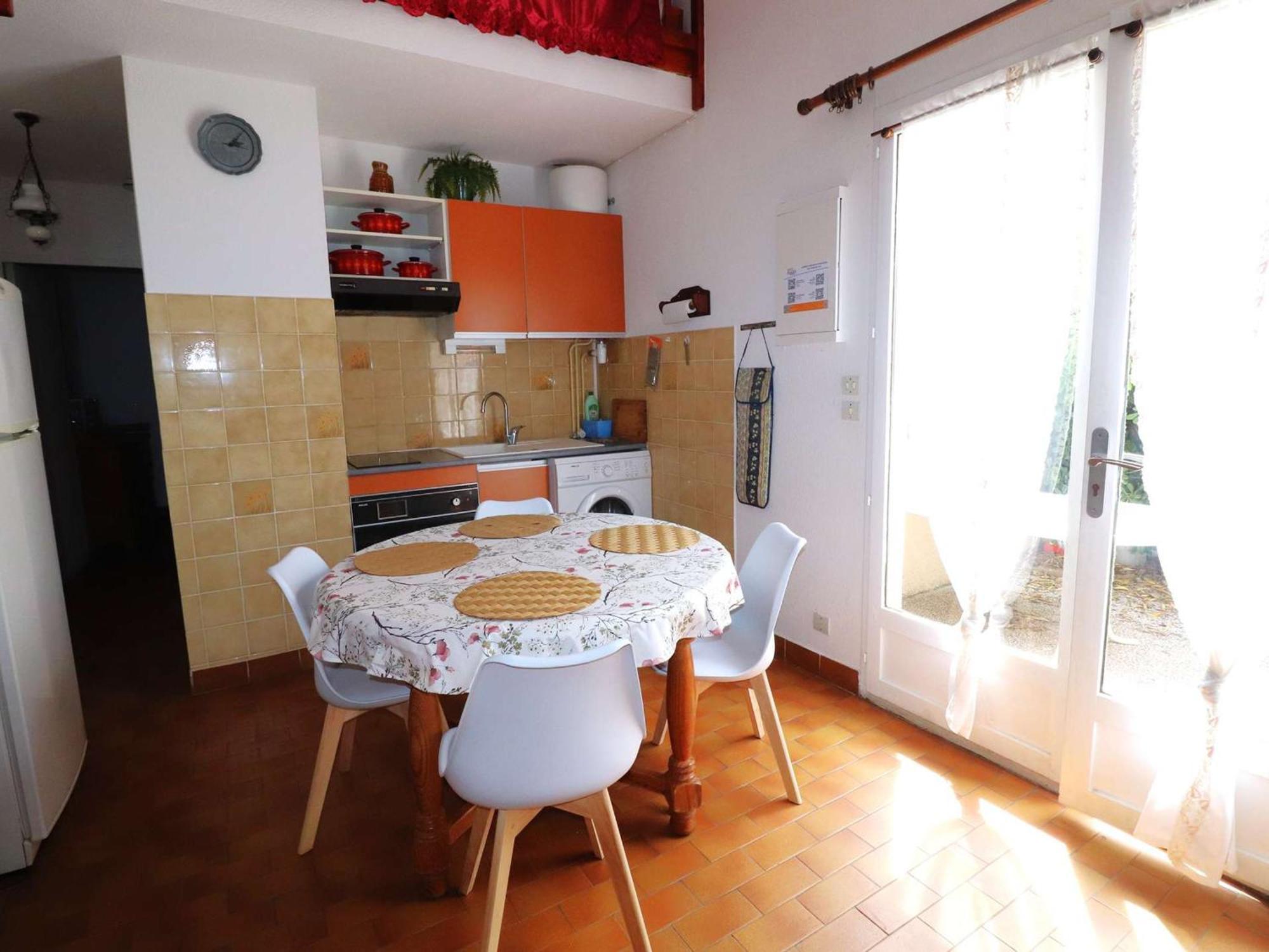 Maison P2 Mezzanine, Terrasse, Proche Plage Et Commerces, Parking Securise Au Grau-Du-Roi - Fr-1-307-142 Le Grau-du-Roi Exteriör bild